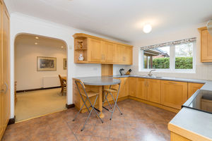 Kitchen- click for photo gallery